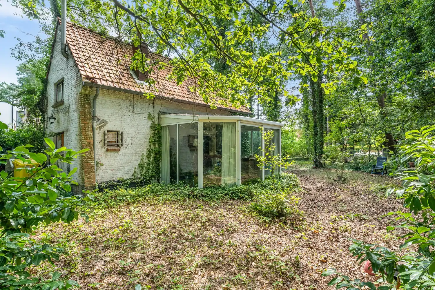 Unieke boswoning op een prachtig groen perceel van 1.454 m² foto 26