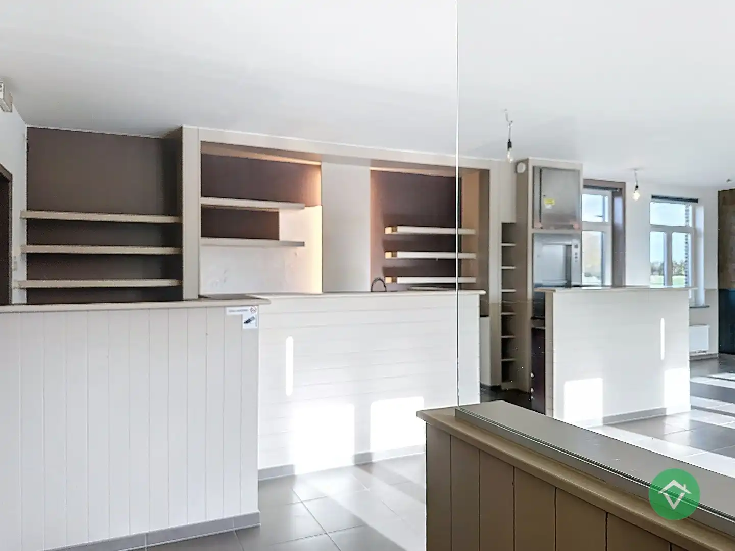 Combinatie wonen & werken: horecazaak met woonst in Eernegem foto 9