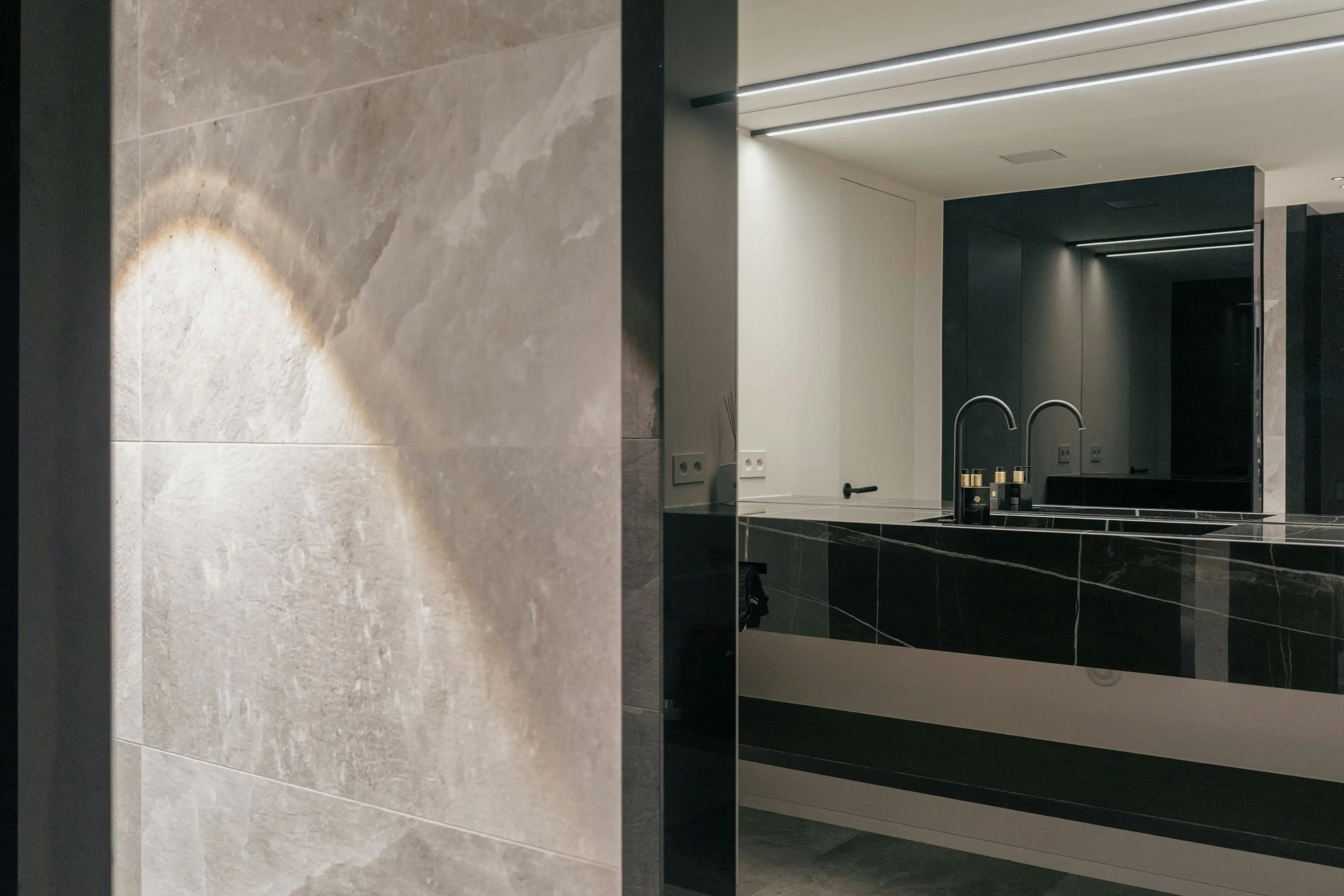 Instapklare villa met 5 slaapkamers en binnenzwembad te koop foto 14