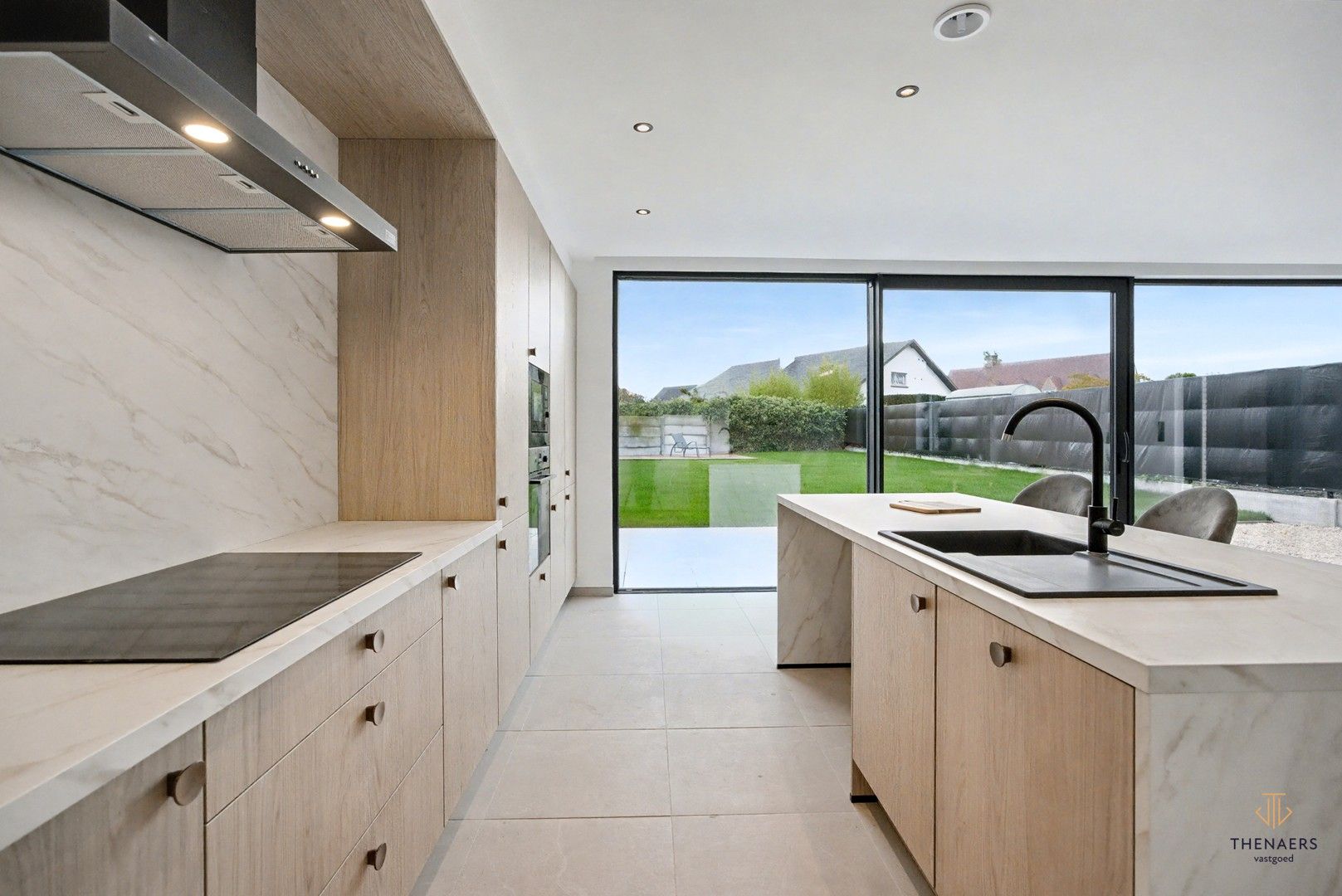 Nieuwbouwwoning met 3 slaapkamers en luxueuze afwerking. foto 10