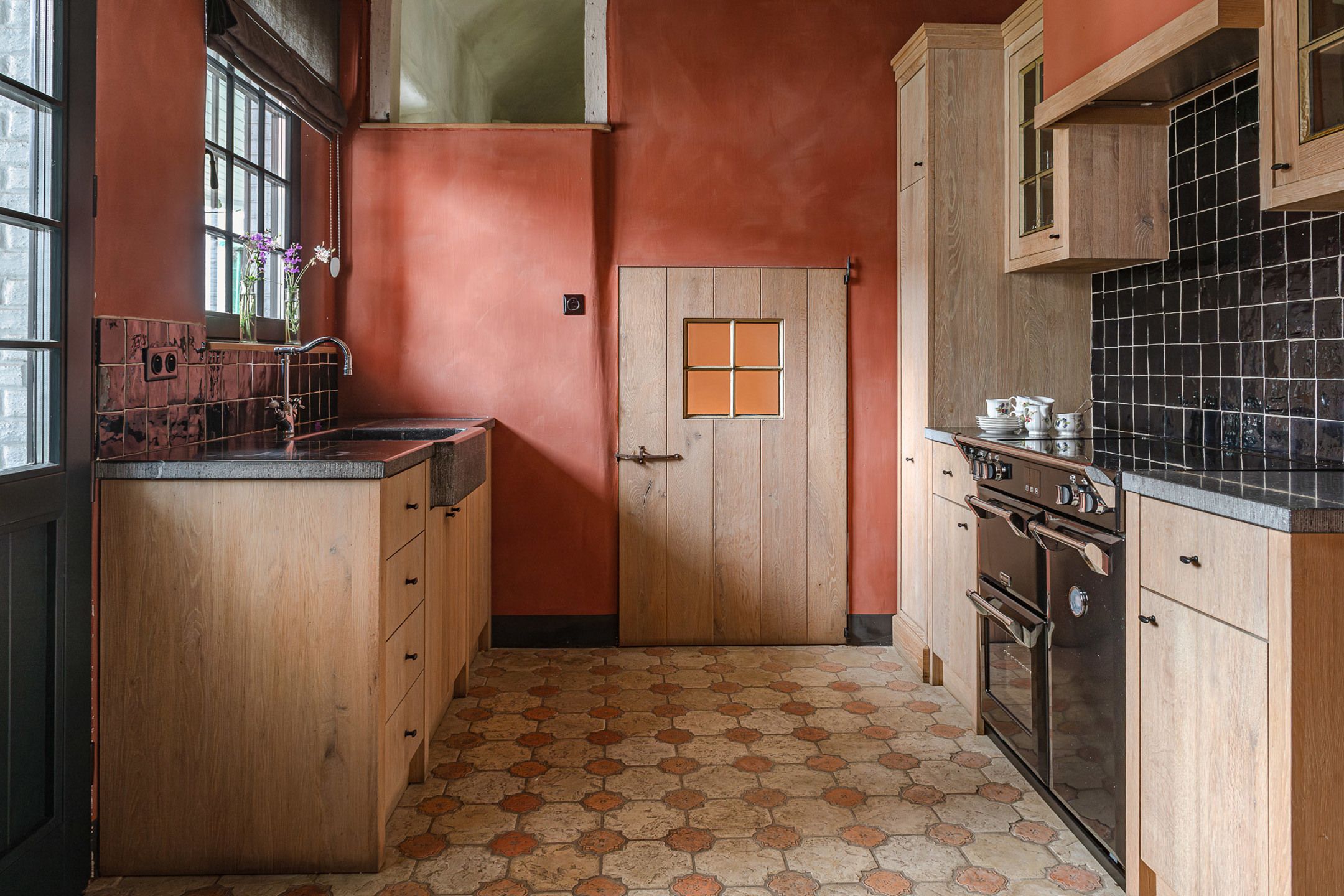 Historische hoeve met bijgebouwen!  foto 17