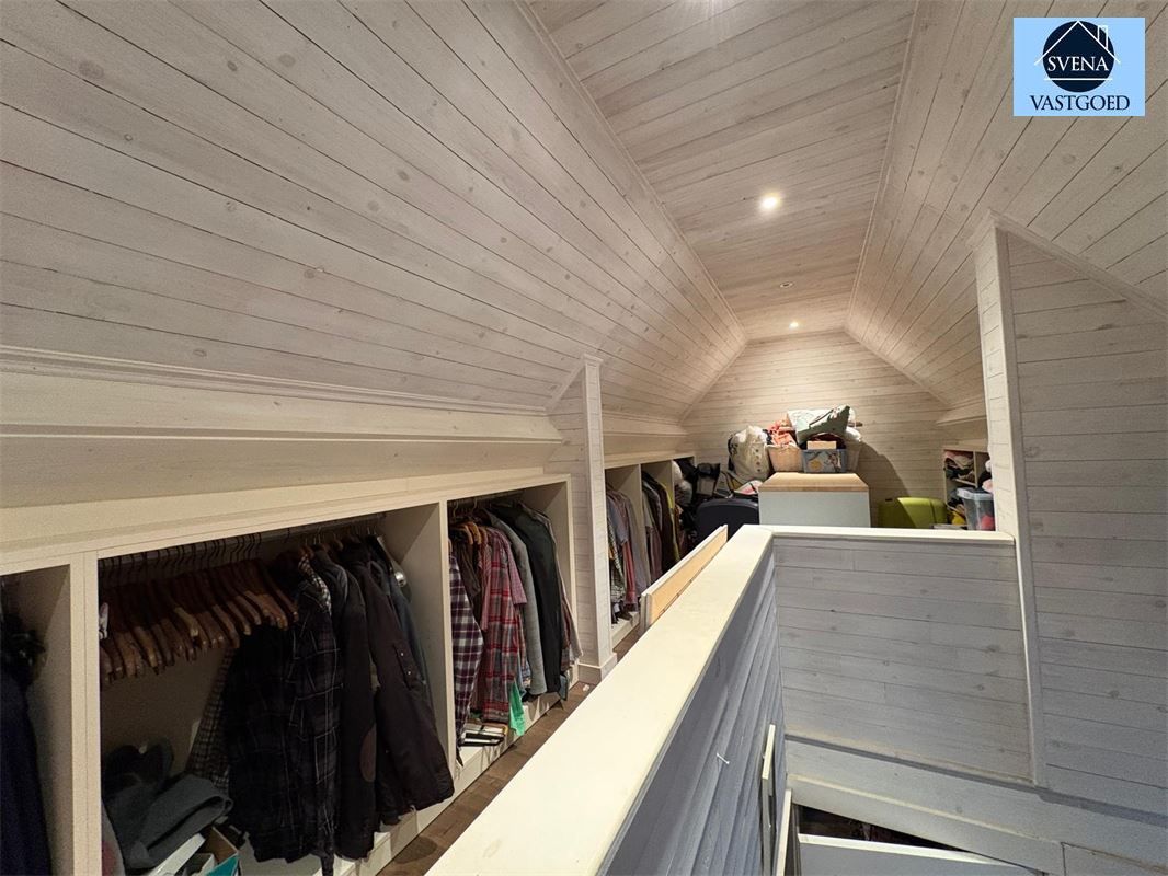 KARAKTERVOLLE WONING MET 5 SLAAPKAMERS foto 12