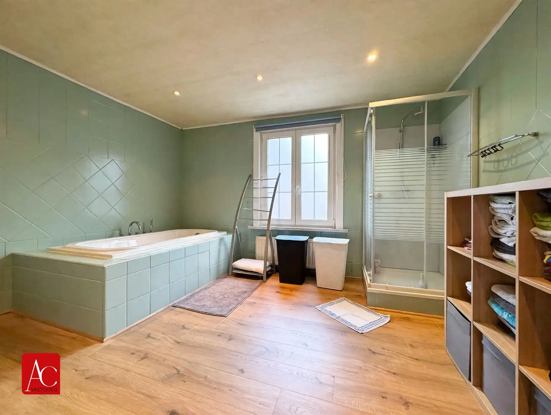 Woning met 5 slaapkamers en terras  foto 24