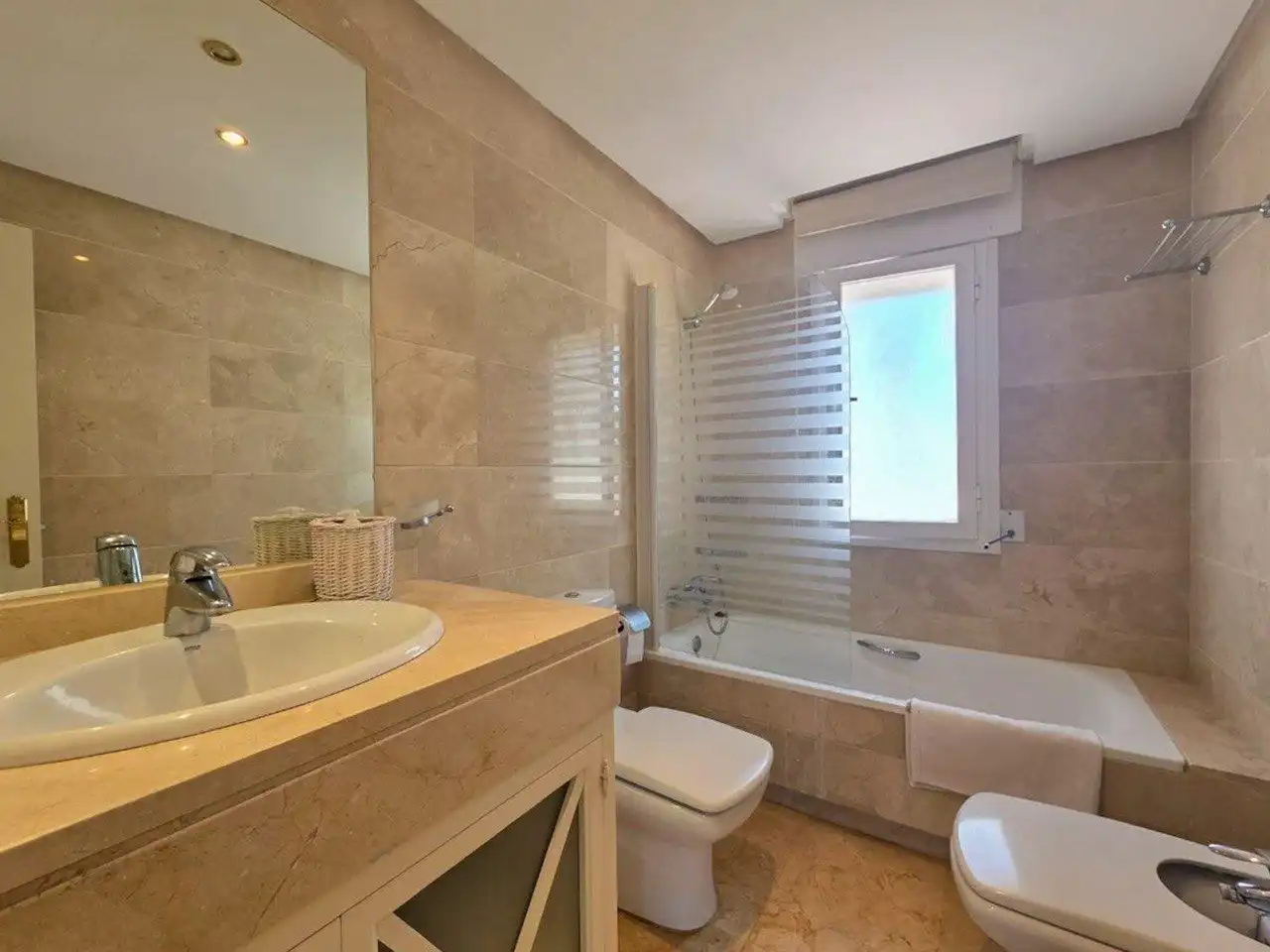 Penthouse met een adembenemend uitzicht in Nueva Andalucía, Marbella foto 9
