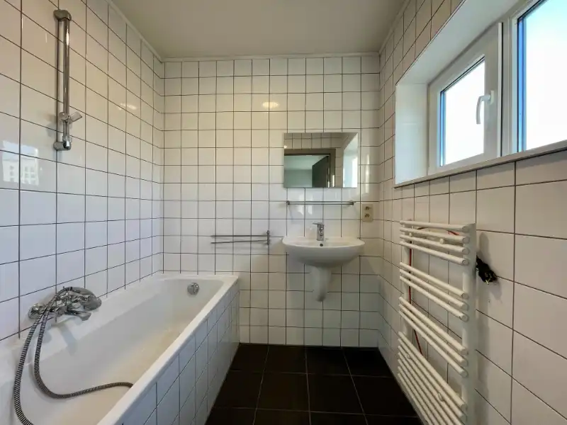 Instapklaar 1-slaapkamerappartement met zicht op het Groenplein – Zelzate foto 8