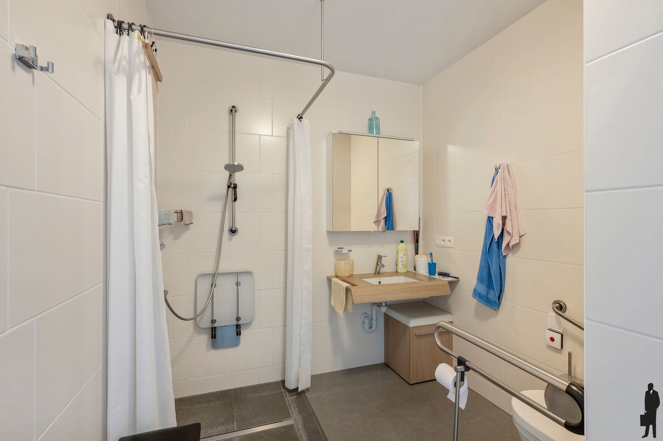 Modern assistentie-appartement met 2 slpks in Brasschaat foto 22