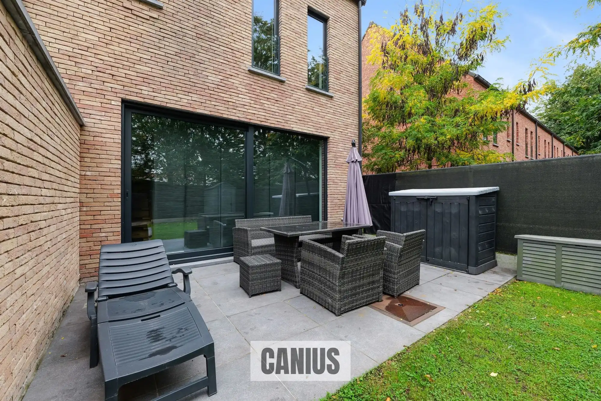 RUSTIG GELEGEN WONING MET 4 SLKS NABIJ HET STADSCENRUM foto 5