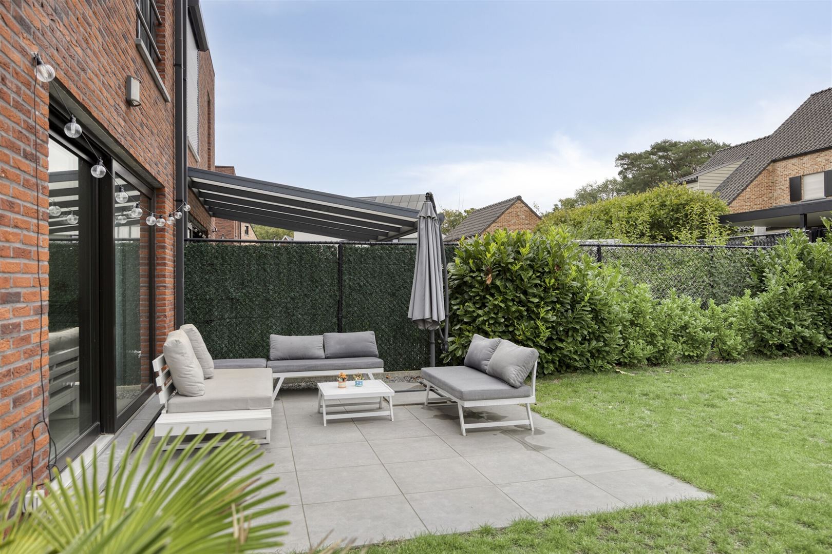 TE KOOP: Recente woning met 3 slaapkamers te Genk!  foto 16