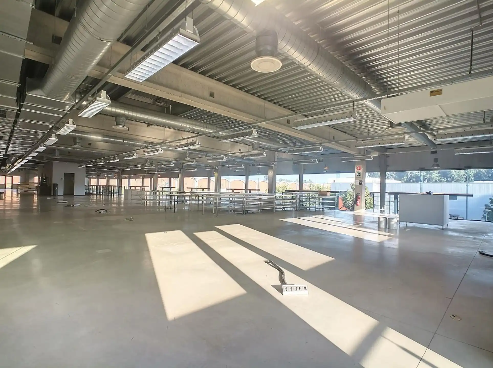 Kantoren te huur 1.251 m² op Linkeroever, Antwerpen   foto 8