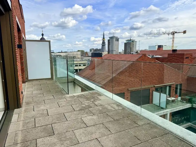 SERVICEFLAT MET GEZELLIG TERRAS foto 6
