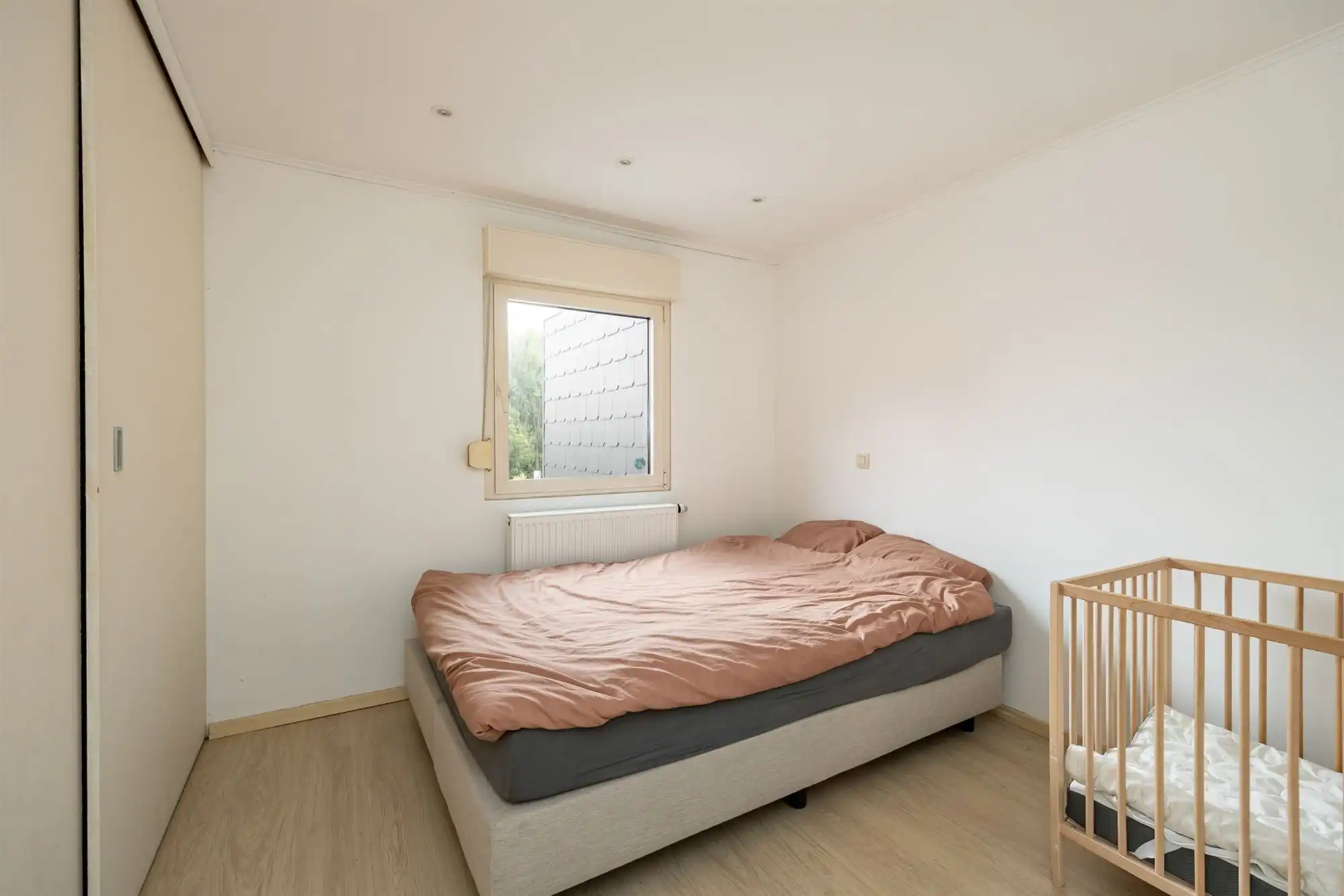 Instapklare woning met tuin en terras  foto 13