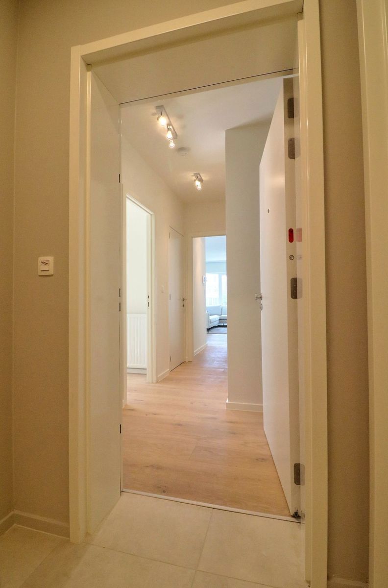 EU - prachtig 2 slk appartement met terras foto 11