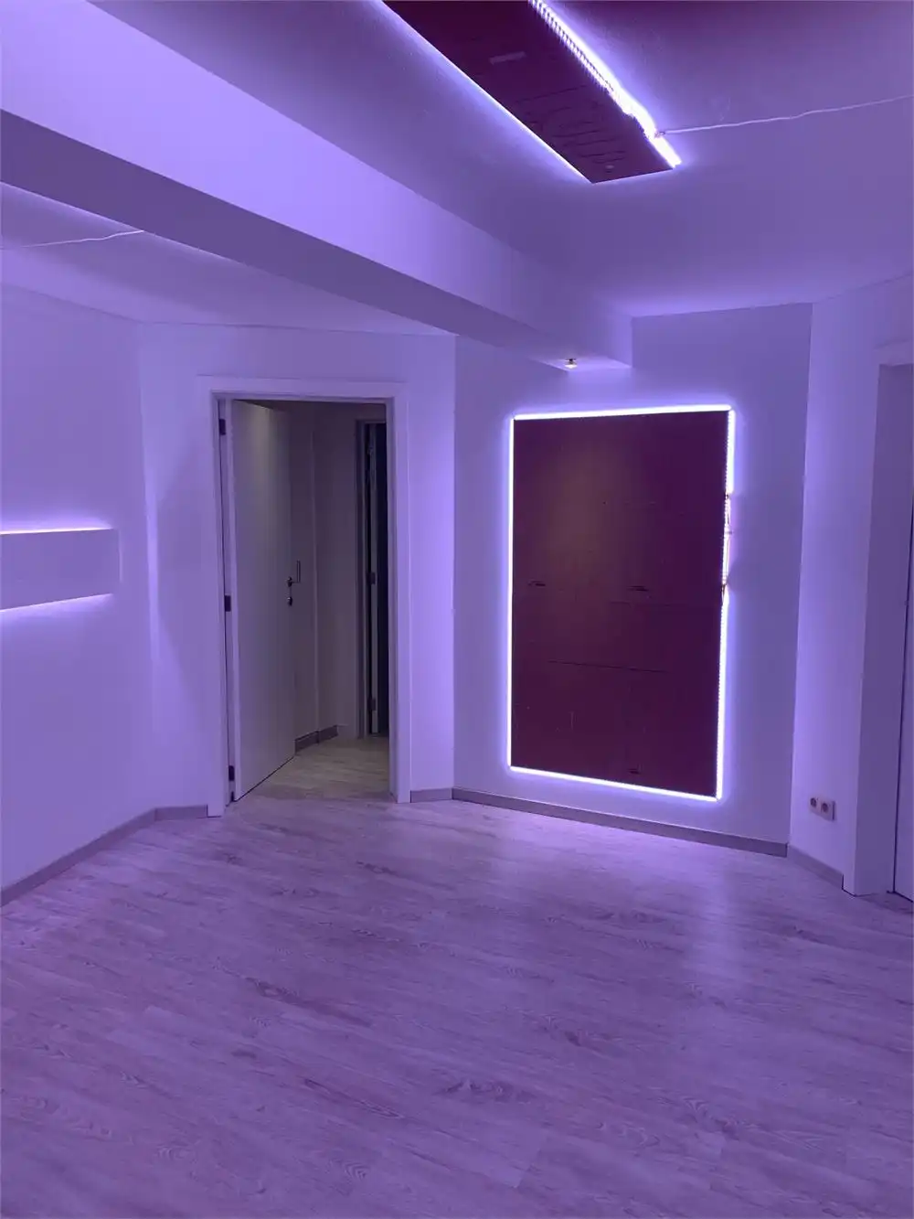 te huur : handelspand / kantoorruimte van 46m² te Genk centrum foto 4