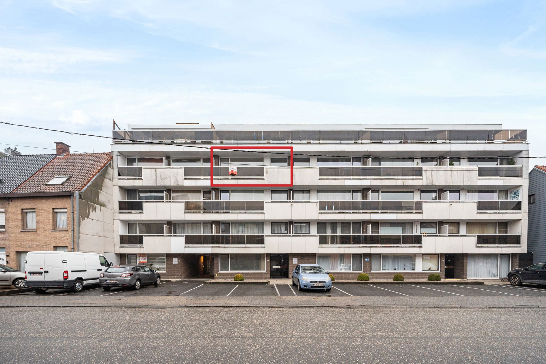 Leuk appartement met 2 slaapkamers en garage foto 3