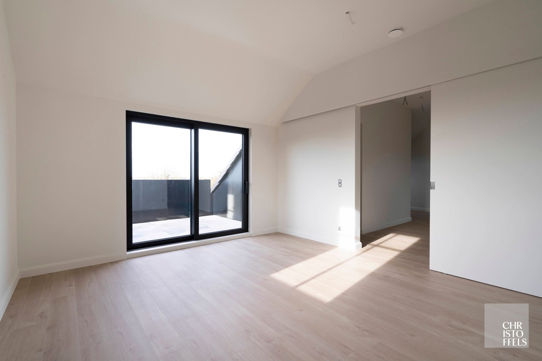 TE HUUR - Exclusieve en energiezuinige nieuwbouw met 3 slaapkamers én 3 badkamers te Bilzen-Hoeselt! foto 29