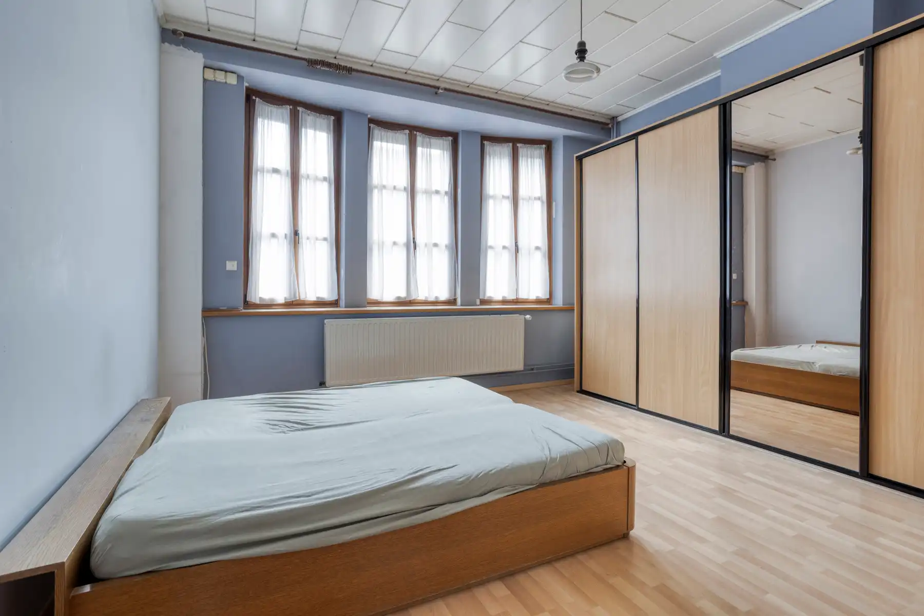 ***ONDER COMPROMIS*** Ruime herenwoning op topligging foto 18