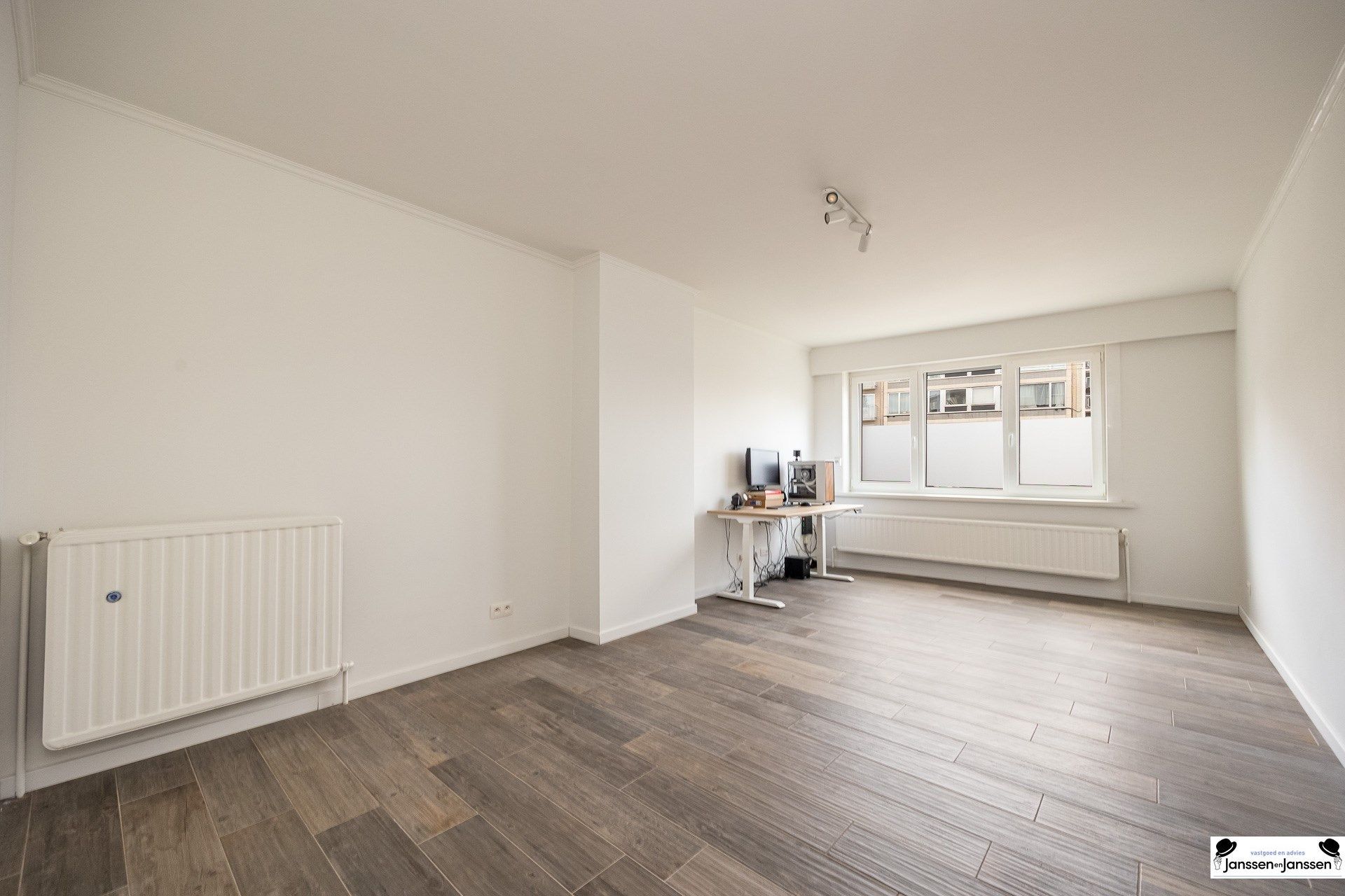 Instapklaar 1-slpk app met zuidgerichte tuin - Deurne zuid foto 3