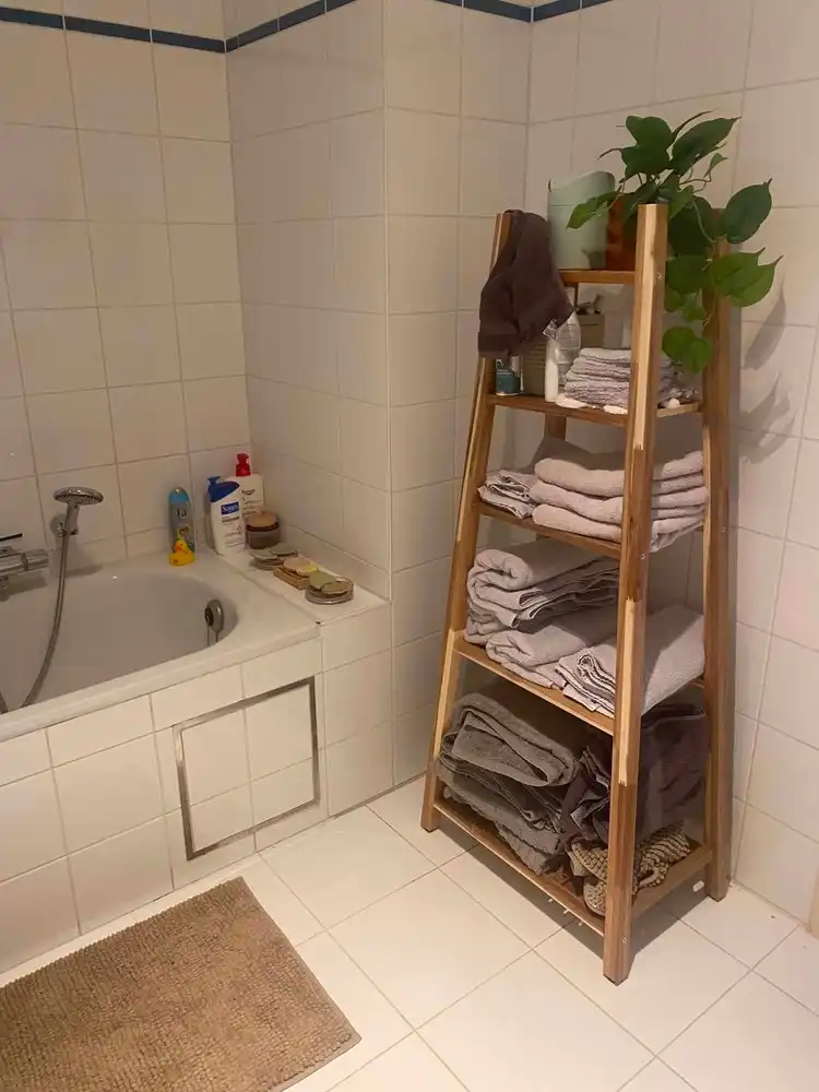 Ruim en centraal gelegen appartement met groot terras en 2 autostaanplaatsen foto 10