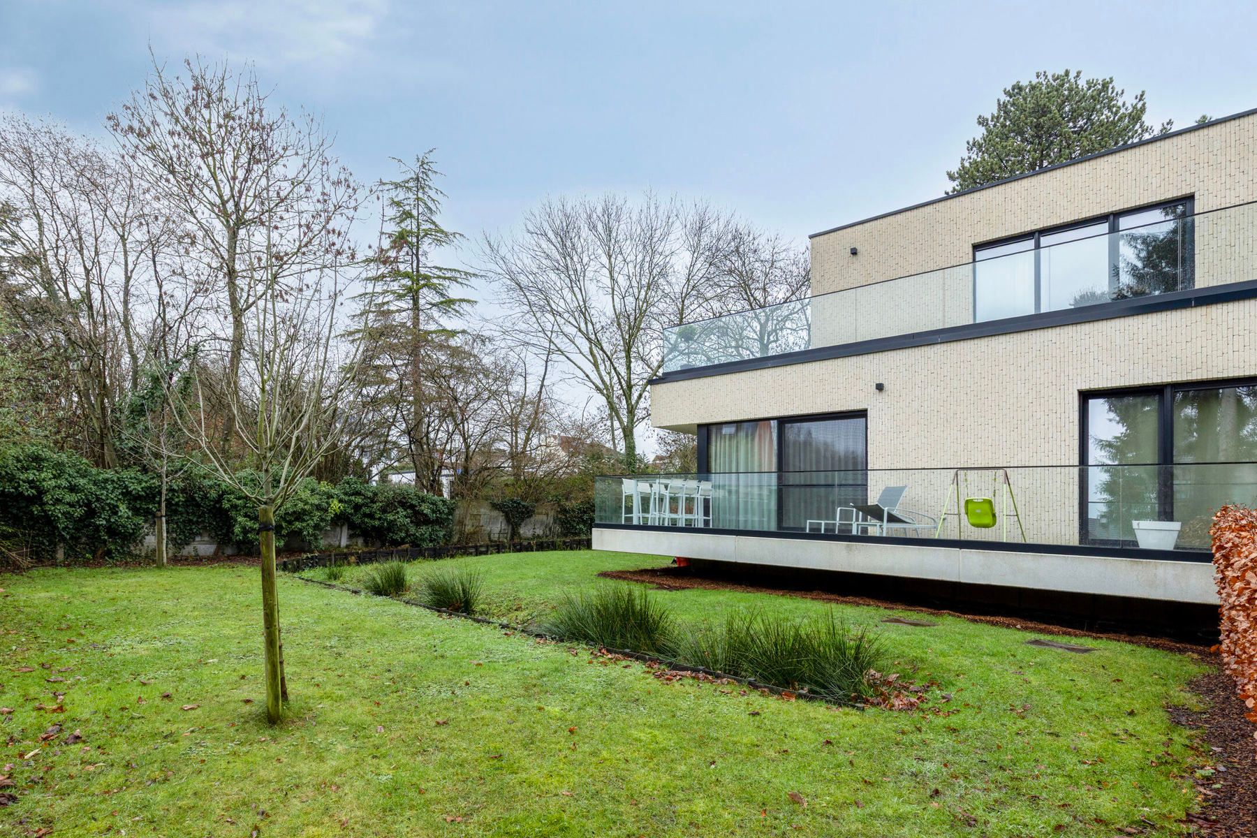 Stijlvol gelijkvloers appartement met tuin op topligging foto 26