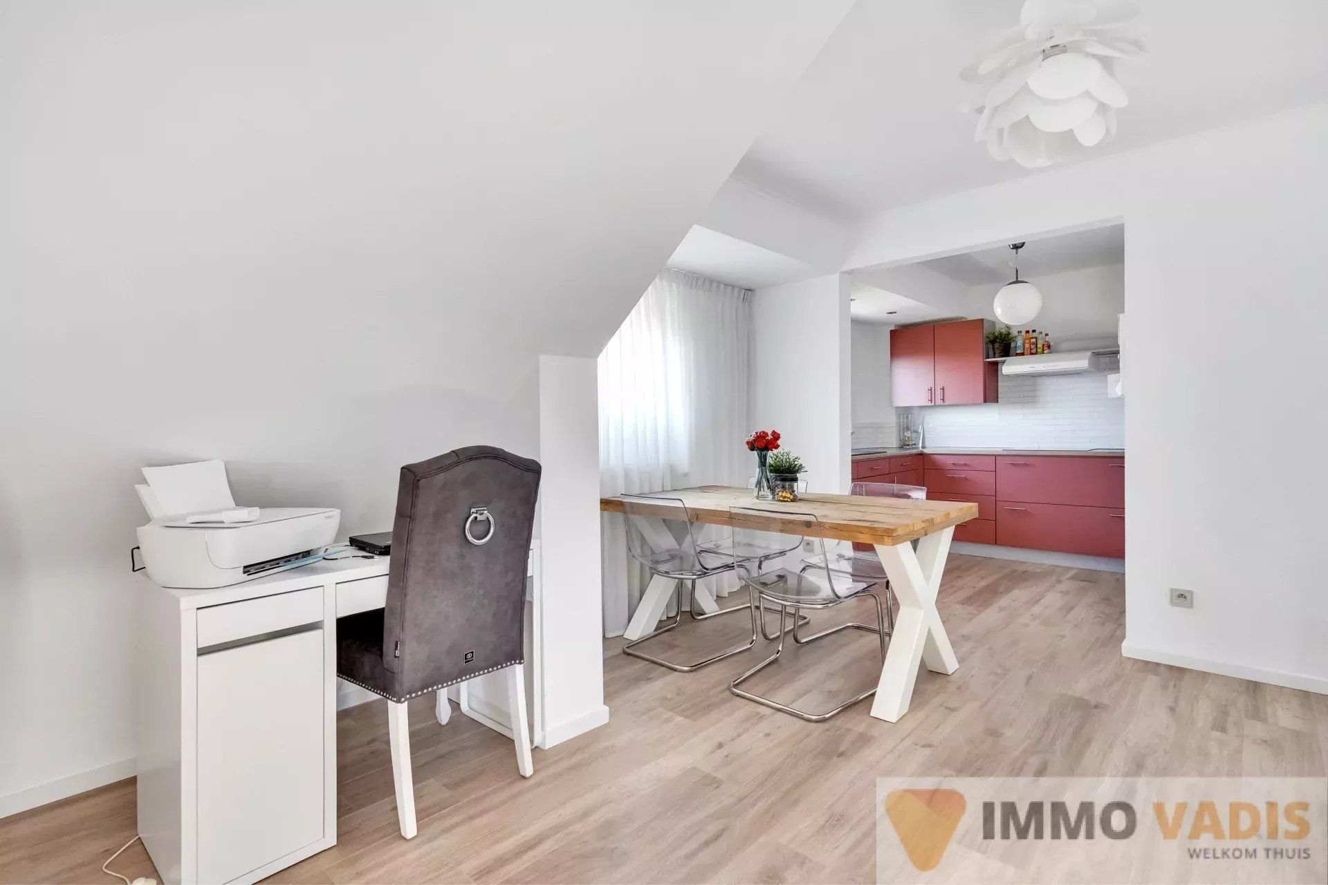 Charmant appartement in Riemst foto 10