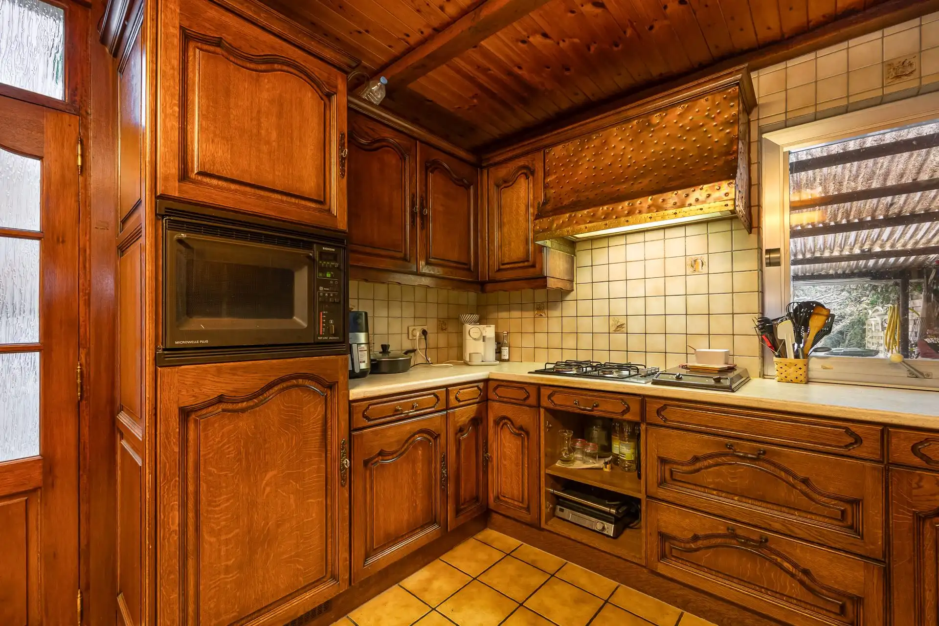 Ruime gezinswoning met tuin nabij Hobokense polder! foto 8