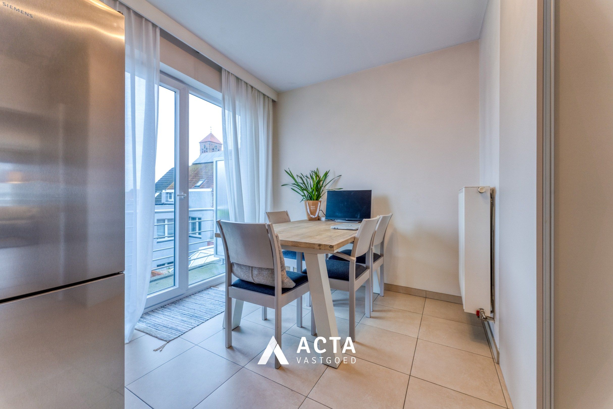 Instapklaar duplexappartement met twee slaapkamers en terras! foto 8