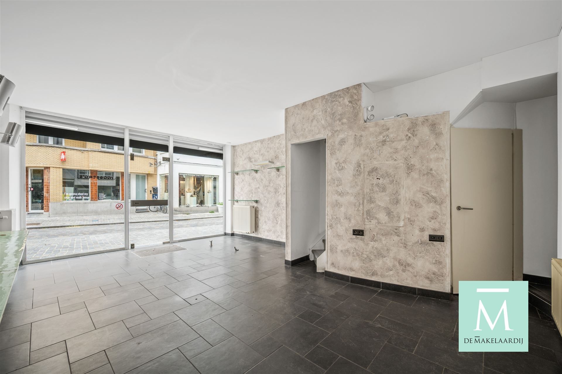 Handelspand met appartement gelegen op toplocatie in Mechelen foto 2