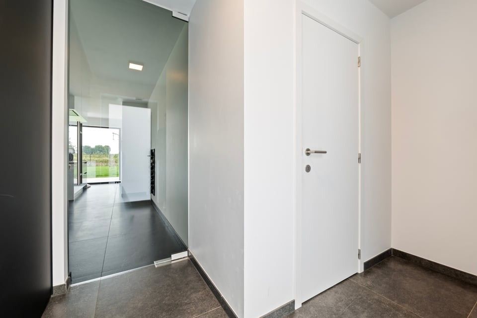 RECENTE GEZINSWONING MET 3 SLAAPKAMERS TE SINT-TRUIDEN foto 9