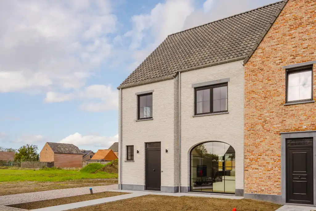 Instapklare afgewerkte landelijke nieuwbouw Houthulst foto 2