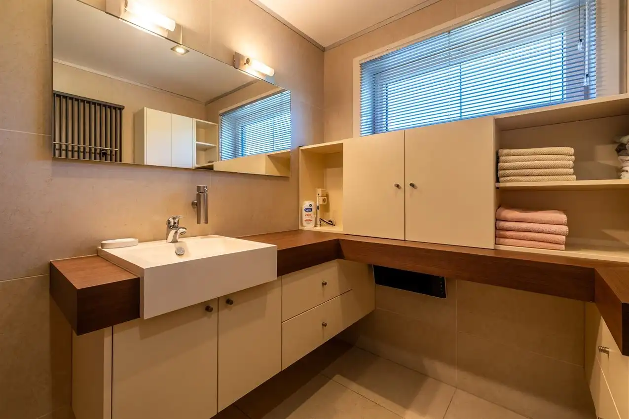Gerenoveerde woning 3slk op rustige ligging foto 28