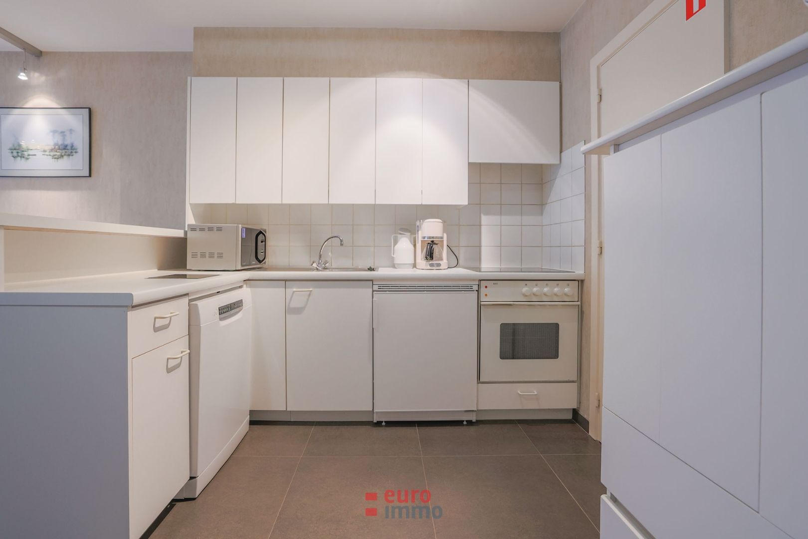 Zuid-west gericht appartement met 2 slaapkamers te koop in onze bruisende badstad! foto 6