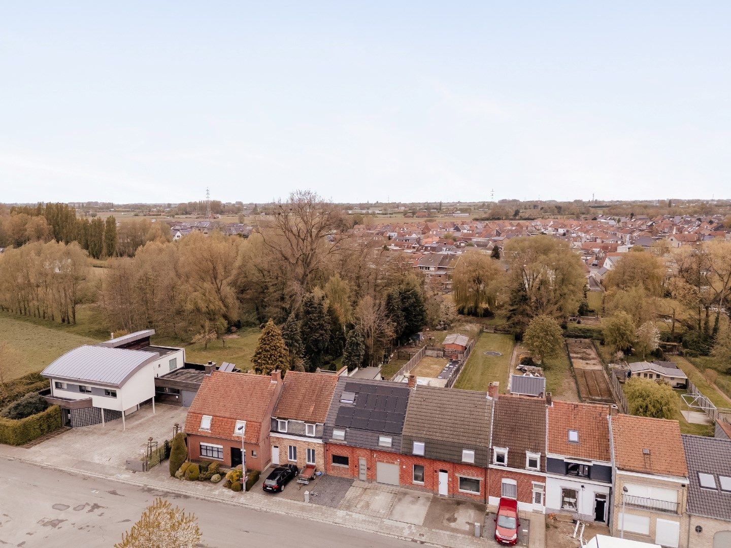 TE RENOVEREN STATIGE WONING MET 2SLPKS (3 MOGELIJK) EN GROTE TUIN (300M²) foto 30