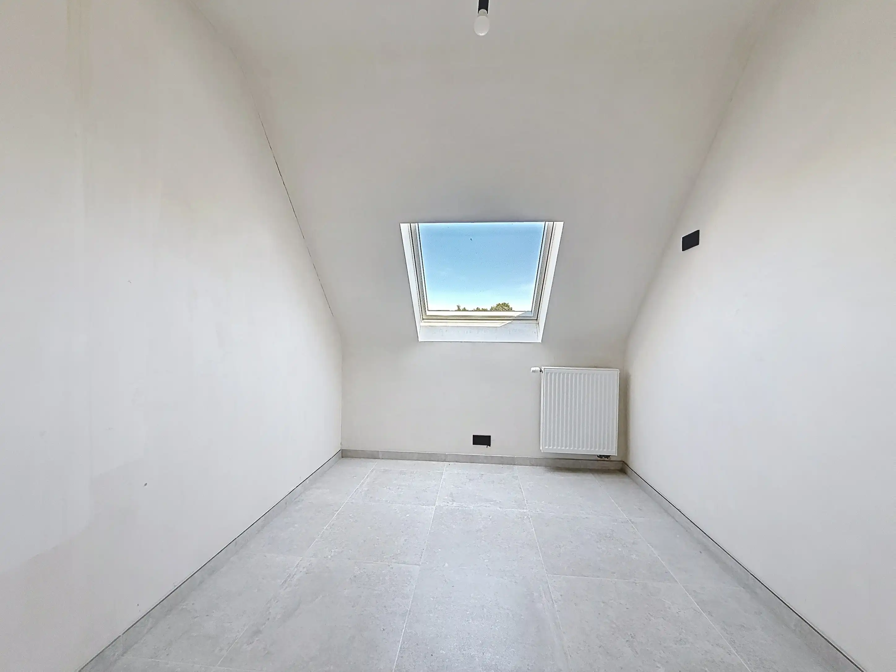 Stijlvol appartement te koop in Spiere-Helkijn met 3 slaapkamers en moderne voorzieningen! foto 10