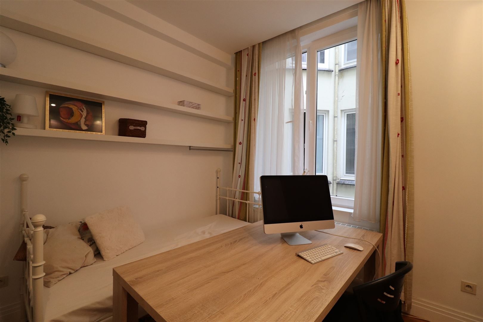 Modern appartement met 2 slaapkamers  foto 10