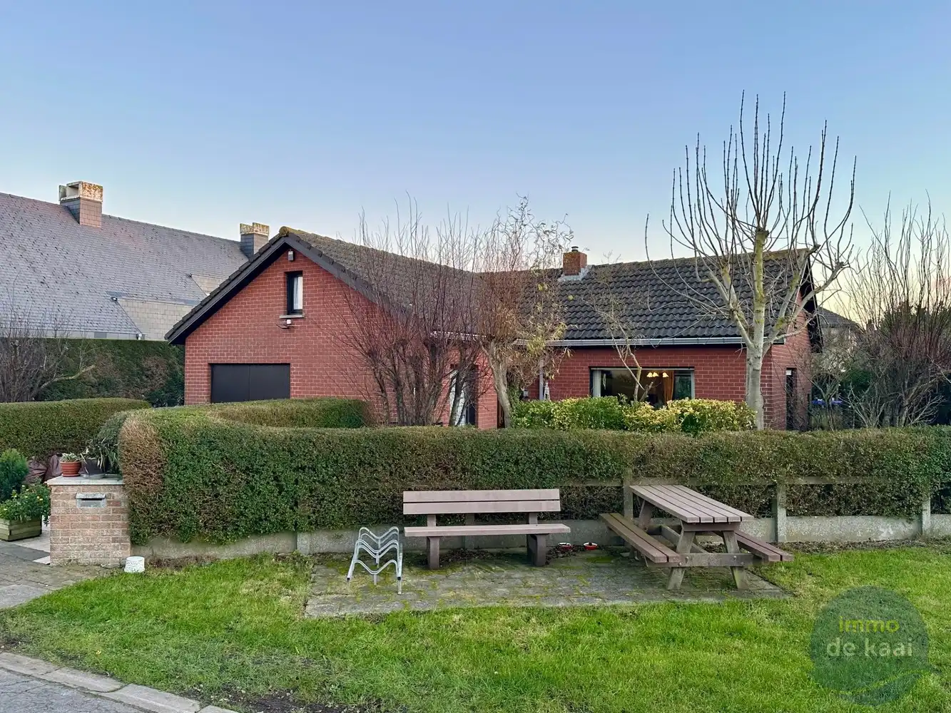 Hoofdfoto van de publicatie: Villa te koop