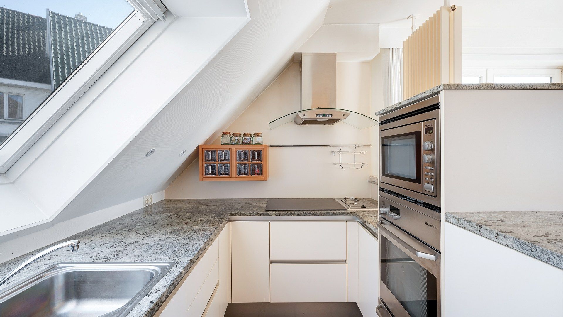 Fantastisch appartement op een droomlocatie te Duinbergen foto 14