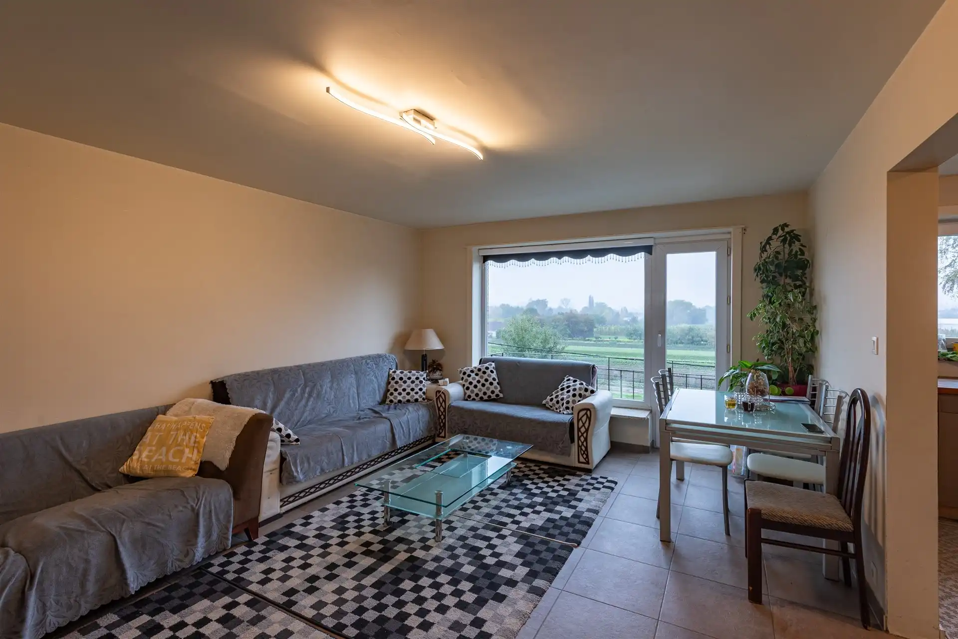 Energiezuinig 2 slaapkamer appartement met garage in Wetteren foto 3