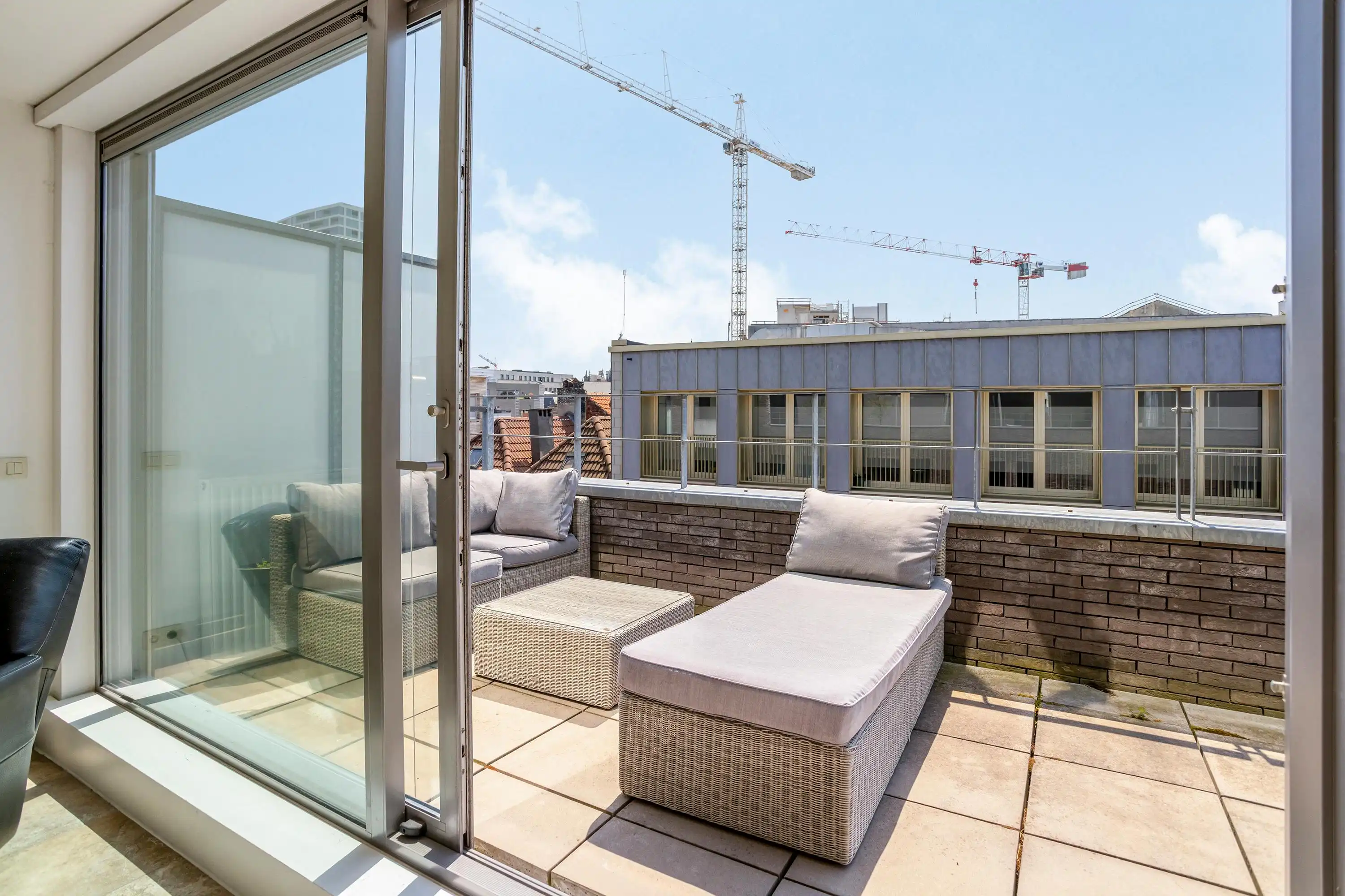 Lichtrijk appartement met ruim terras te koop in Antwerpen foto 23