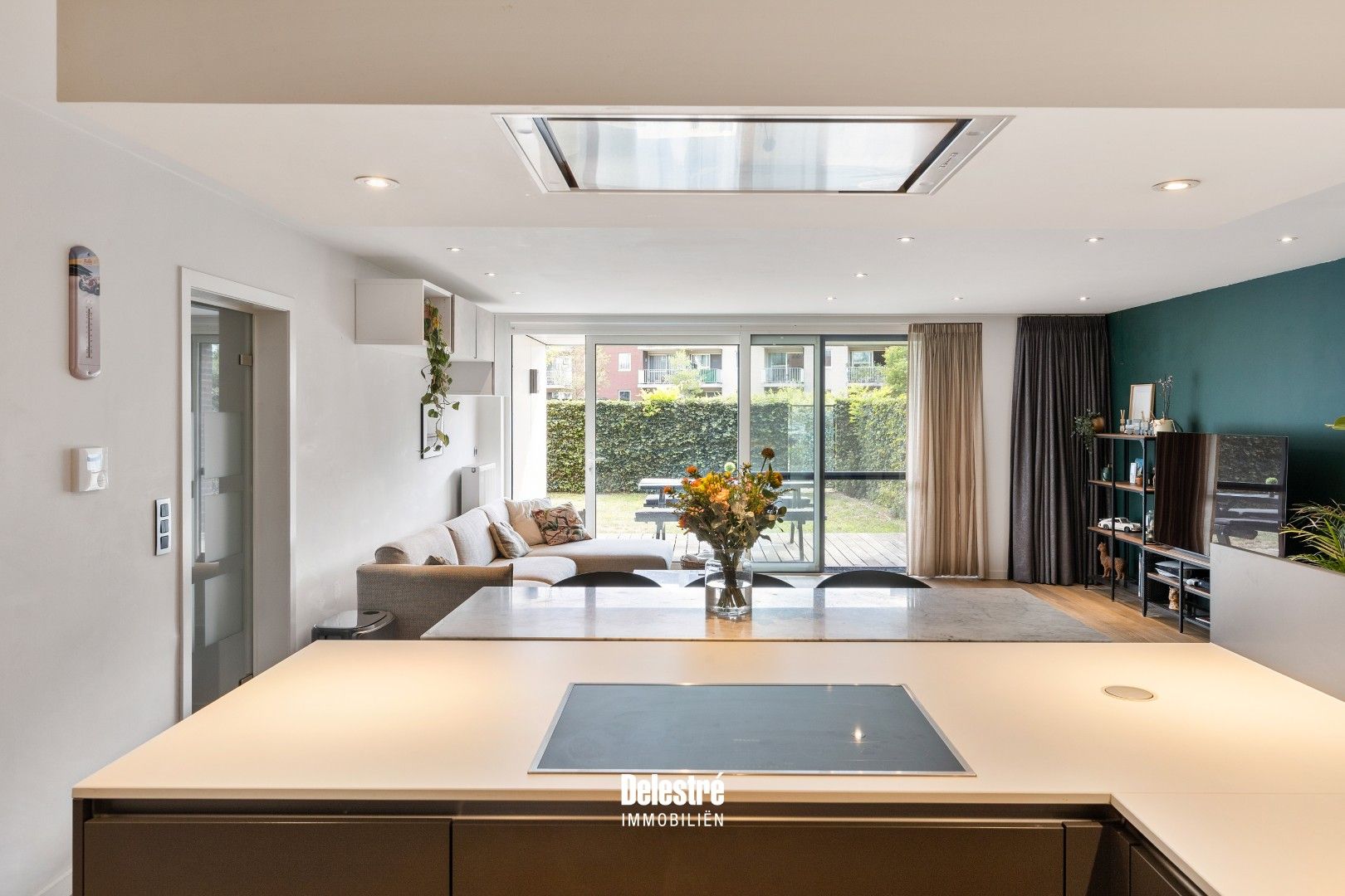 INSTAPKLAAR APP. 3 SLPK. 2 BADKAMERS MET TUIN EN TERRAS  foto 7