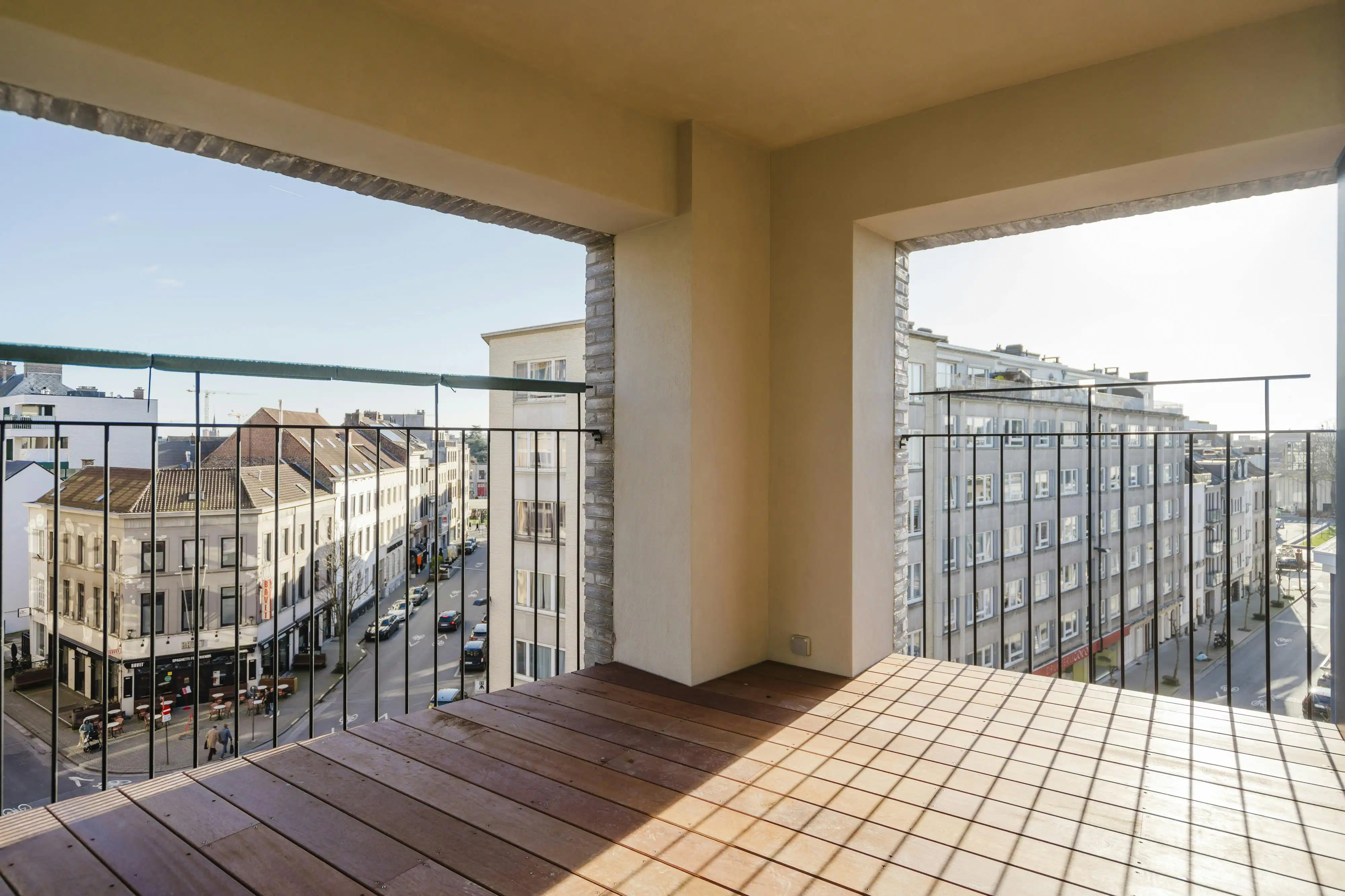 Stijlvol hoekappartement te koop La Rambla Kortrijk foto 3