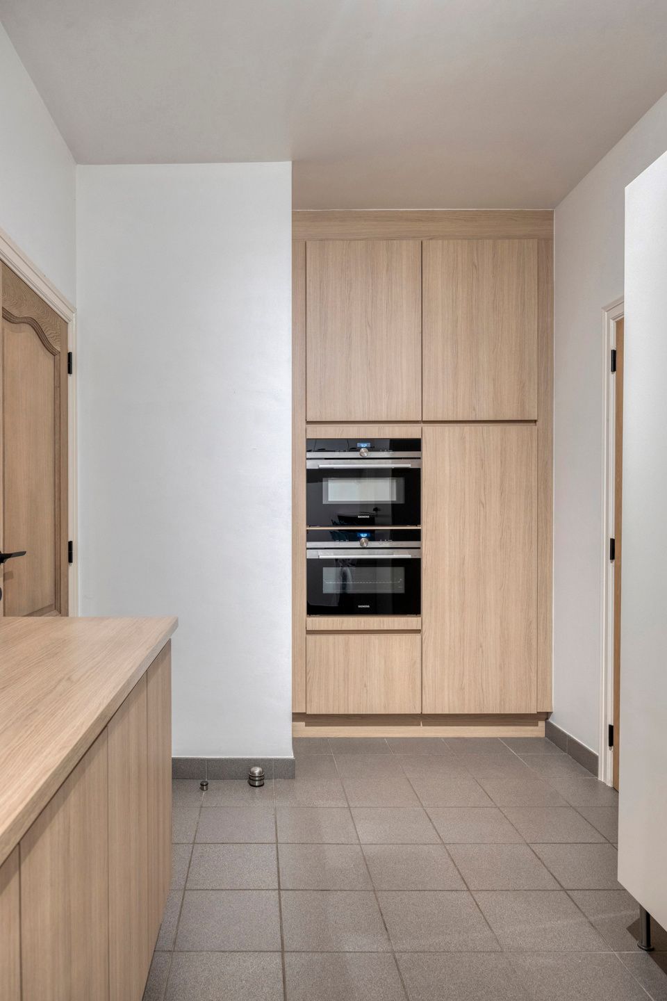 Zeer ruime Kwadraat-woning met 5 slaapkamers en 2 badkamers foto 12