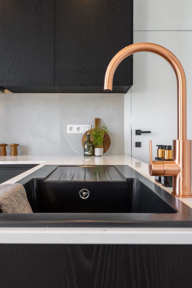 Recent gerenoveerd twee slaapkamer appartement vlakbij de Grote Markt foto 5