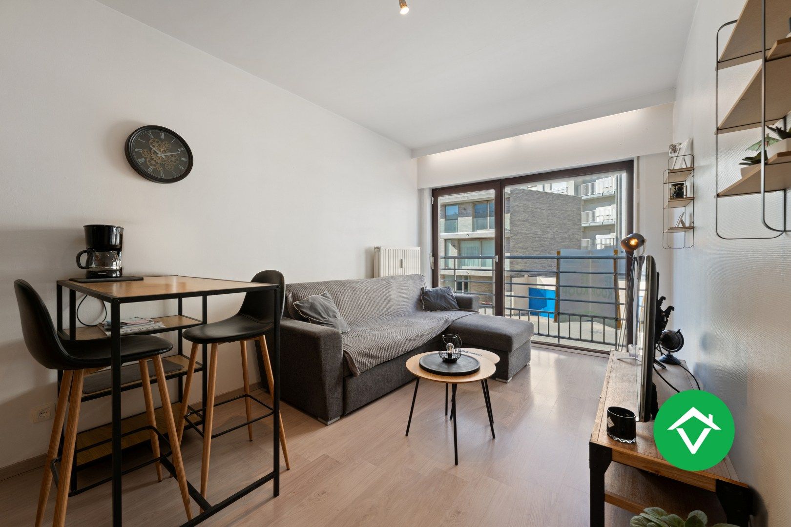  Gezellig appartement te koop aan zee te Koksijde foto 5