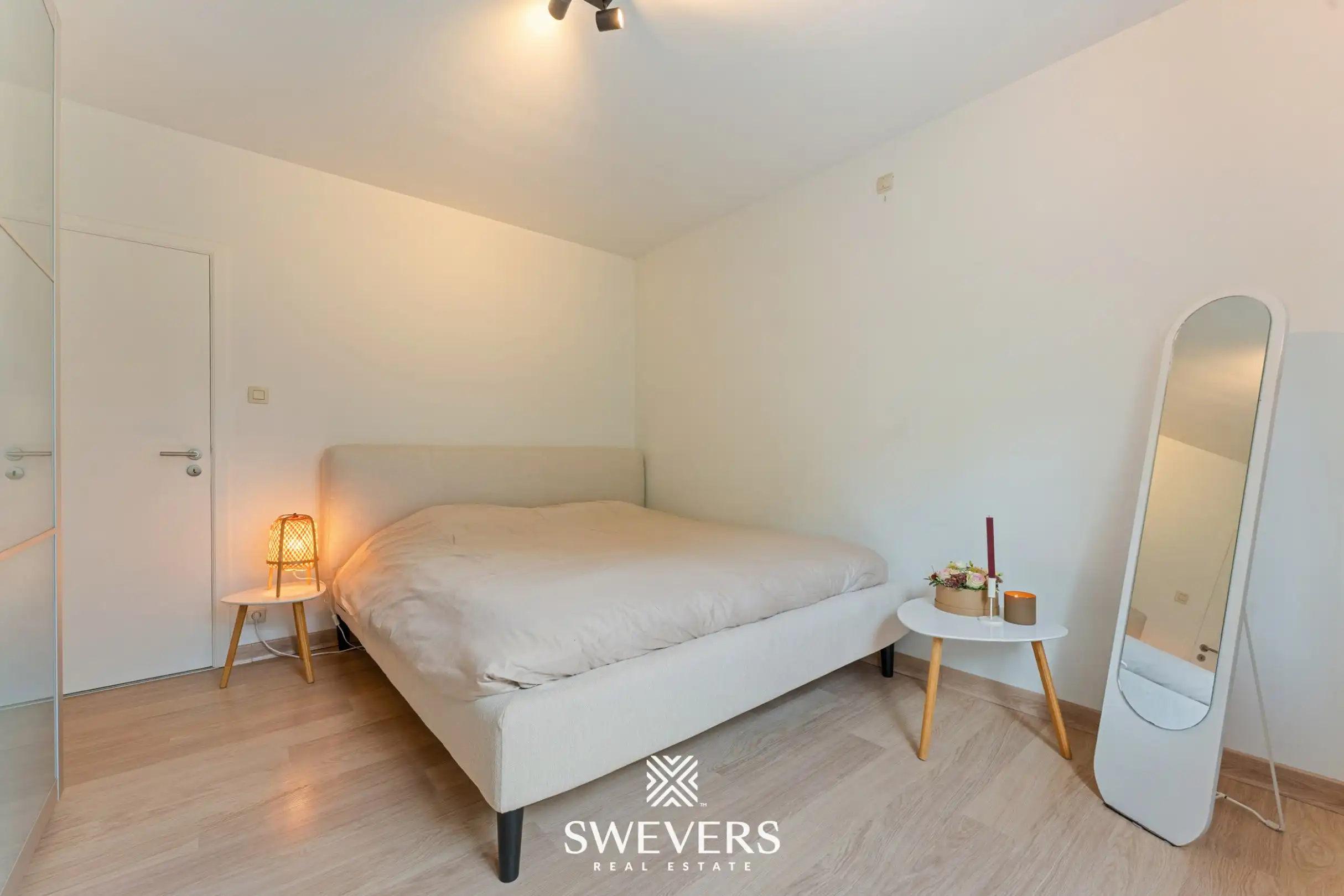 Gerenoveerd 2 slaapkamer-appartement (98m2) vlakbij centrum Hasselt (EPC B) foto 12