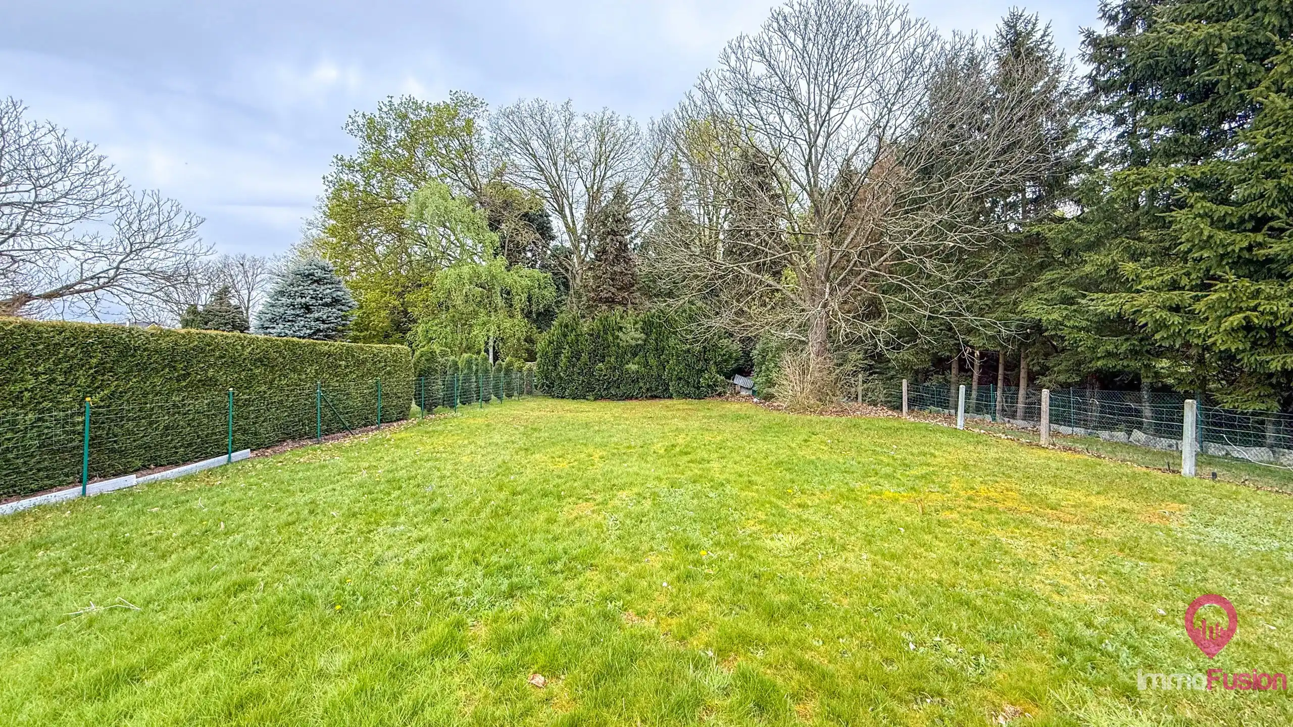 Open bebouwing op 11,28 are in Lillo met 3 slpks foto 50