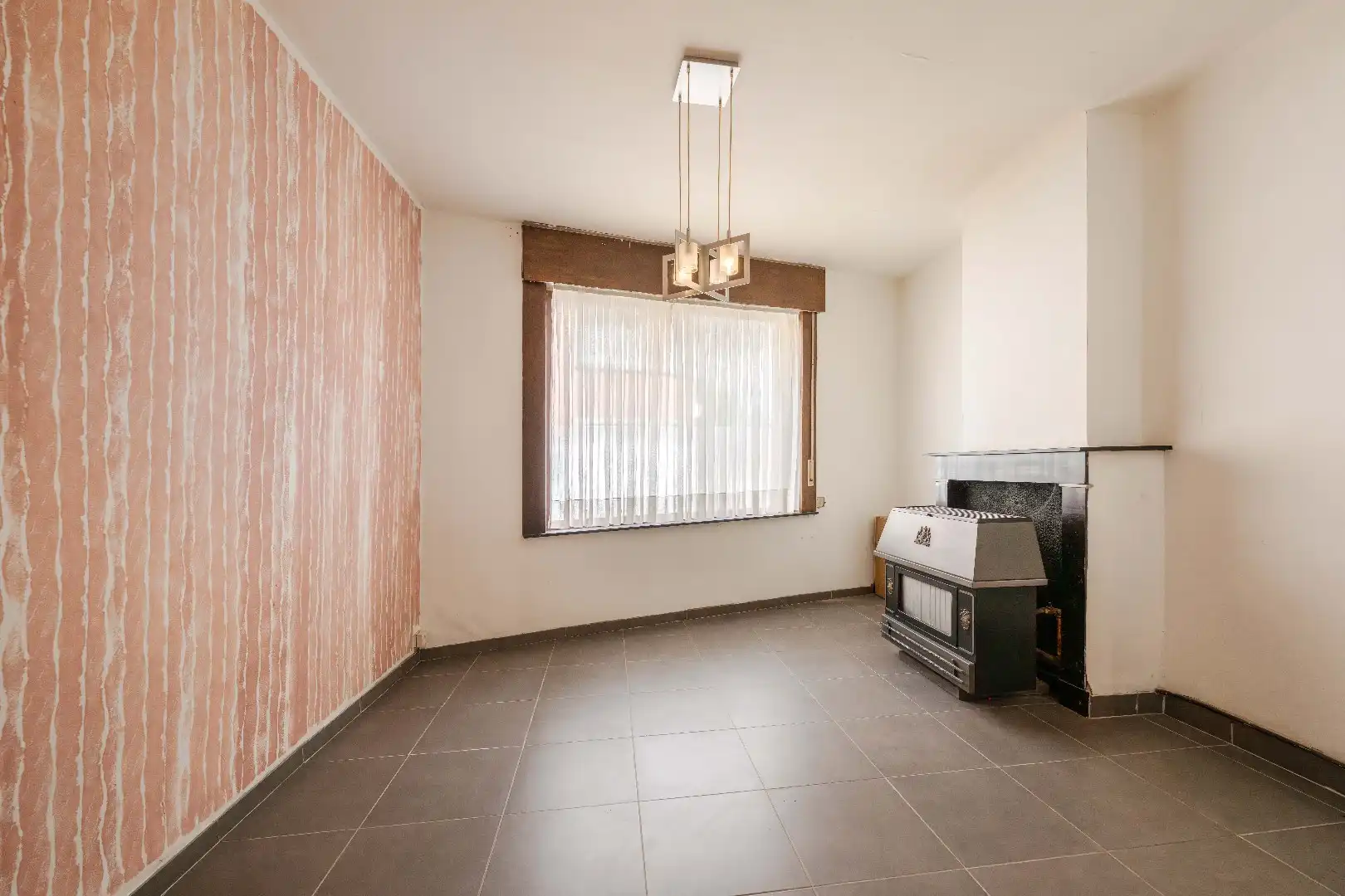 Te renoveren woning met tal van potentieel in centrum Aarsele foto 6