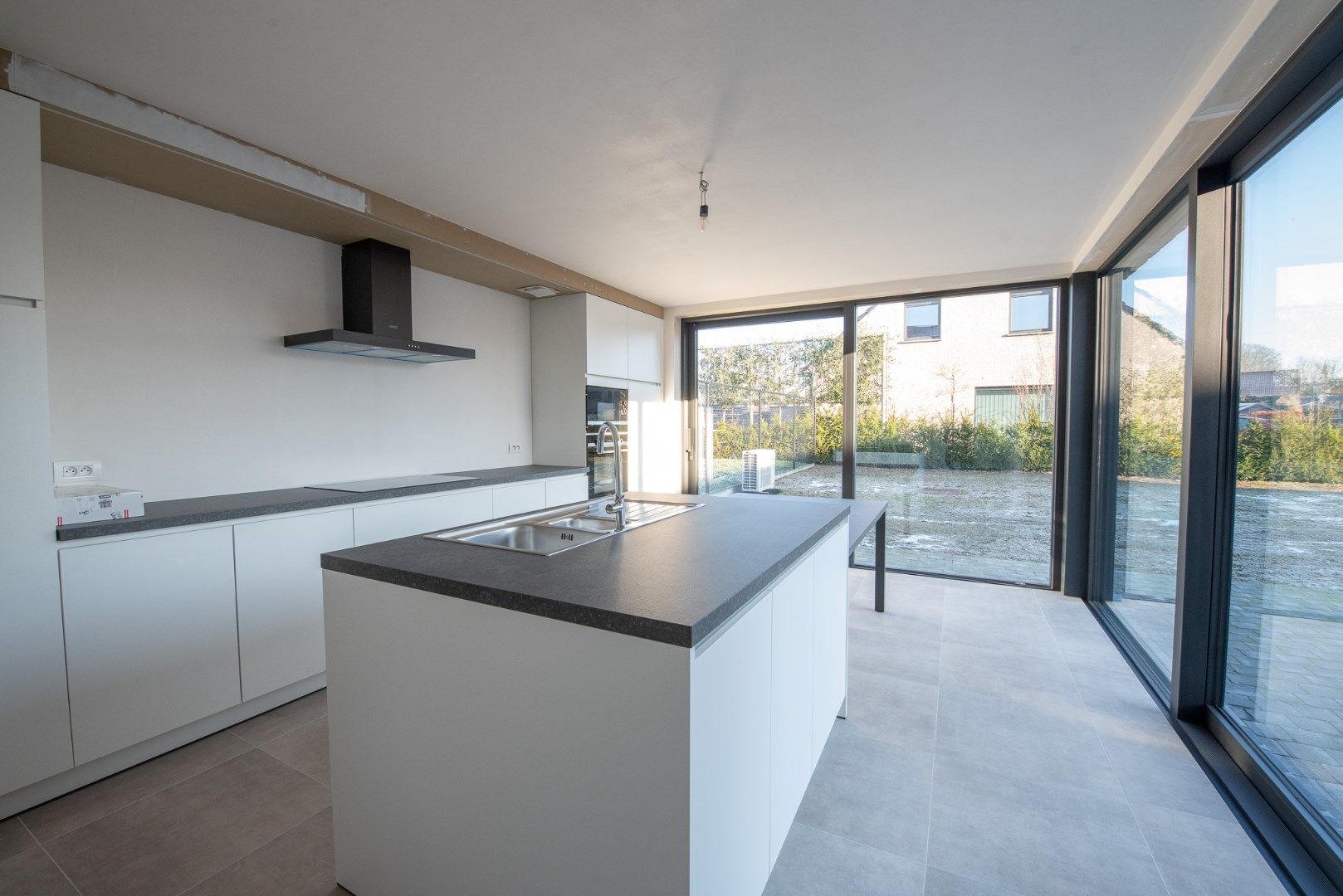 Nieuwbouwwoning met garage in Olsene foto 9