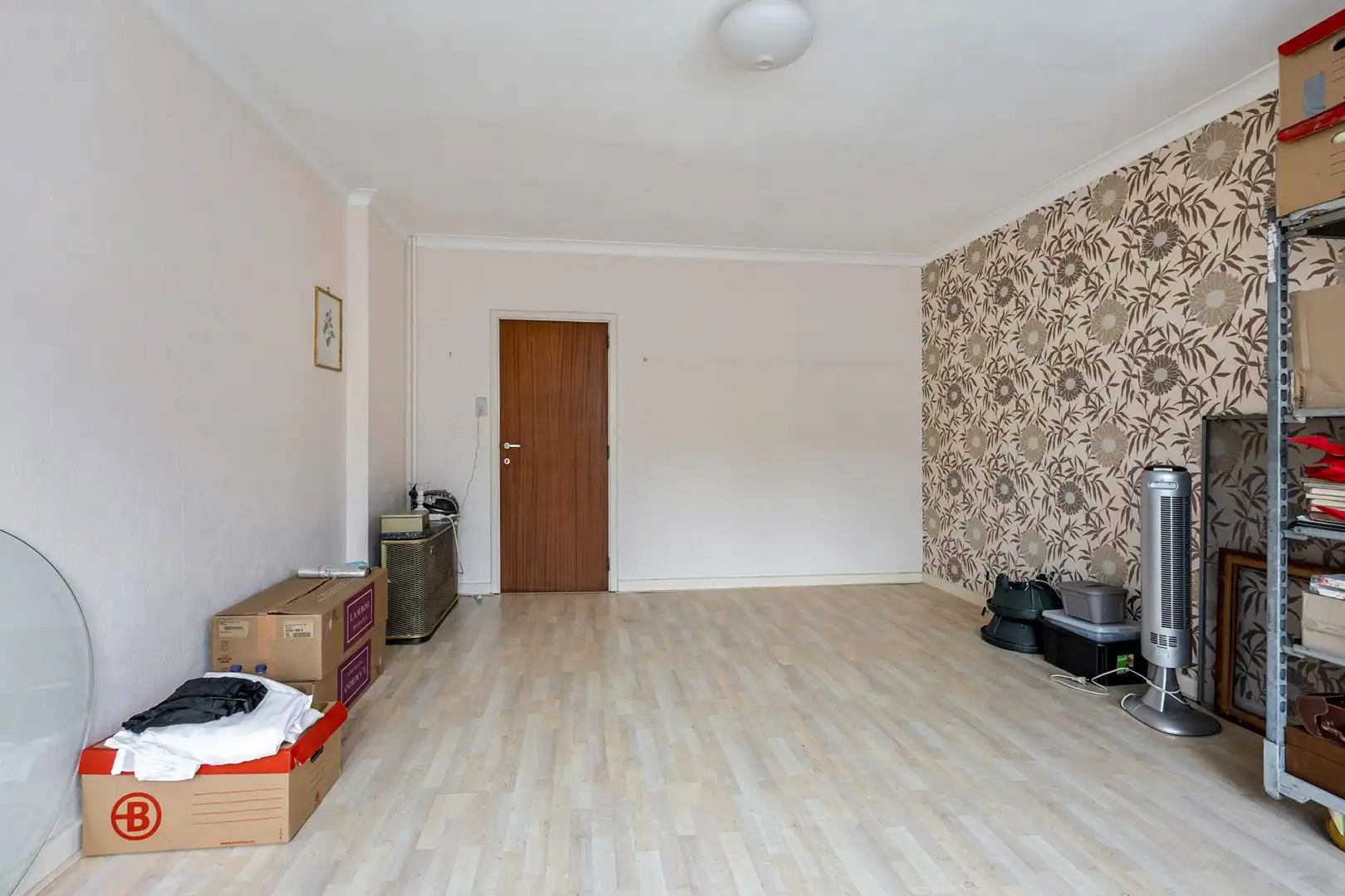 Handelspand met woonst in het centrum van Sint-Truiden. foto 9