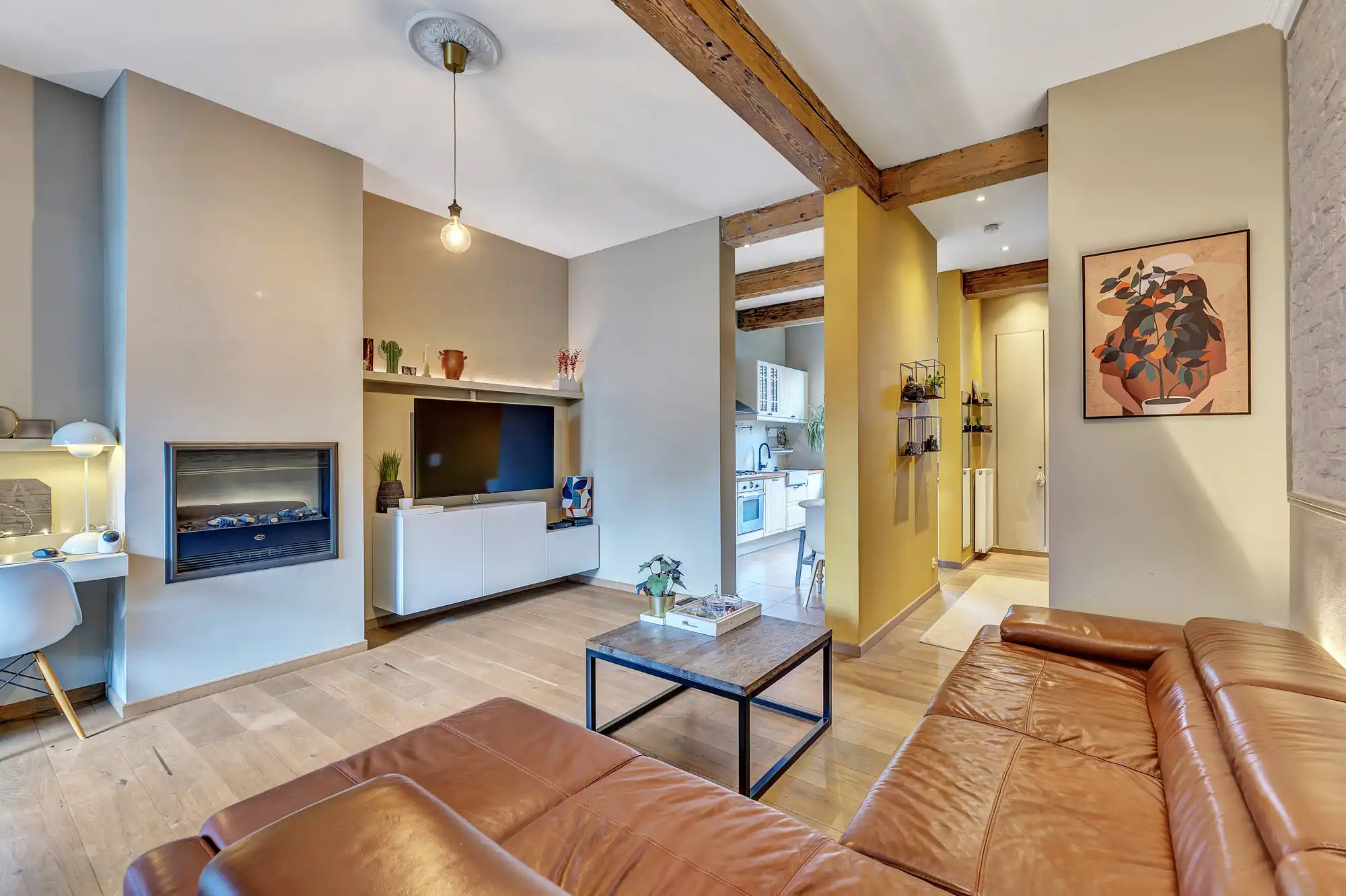 Instapklare woning met 3 slaapkamers, tuin en terras foto 7