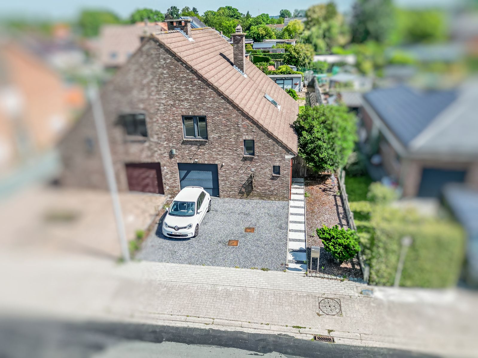 Leuke, instapklare halfopen bebouwing te Steenhuffel foto 2